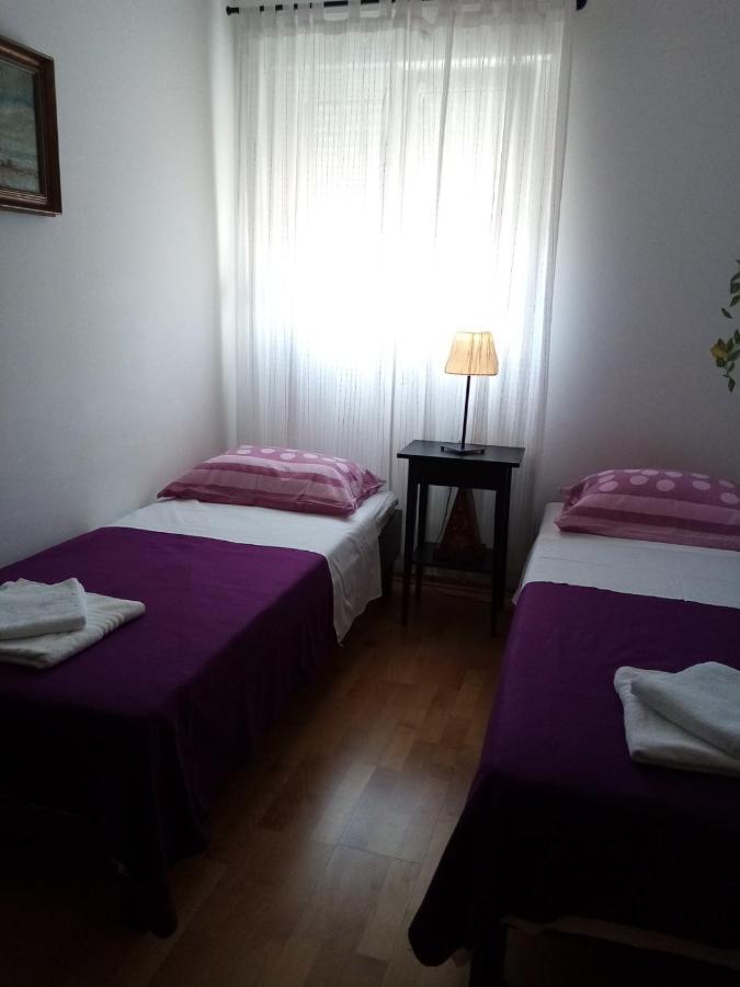 Apartman Mikola With Sea View Трогир Экстерьер фото