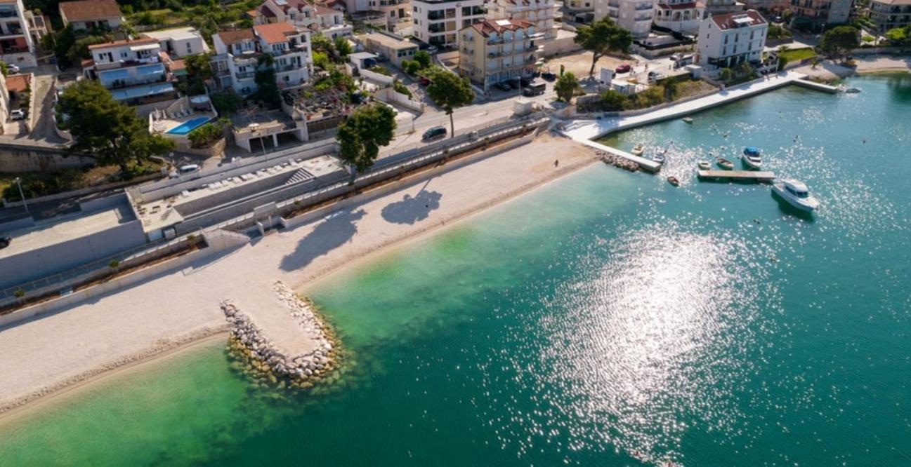 Apartman Mikola With Sea View Трогир Экстерьер фото