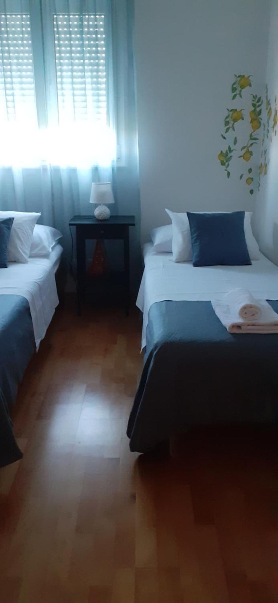 Apartman Mikola With Sea View Трогир Экстерьер фото